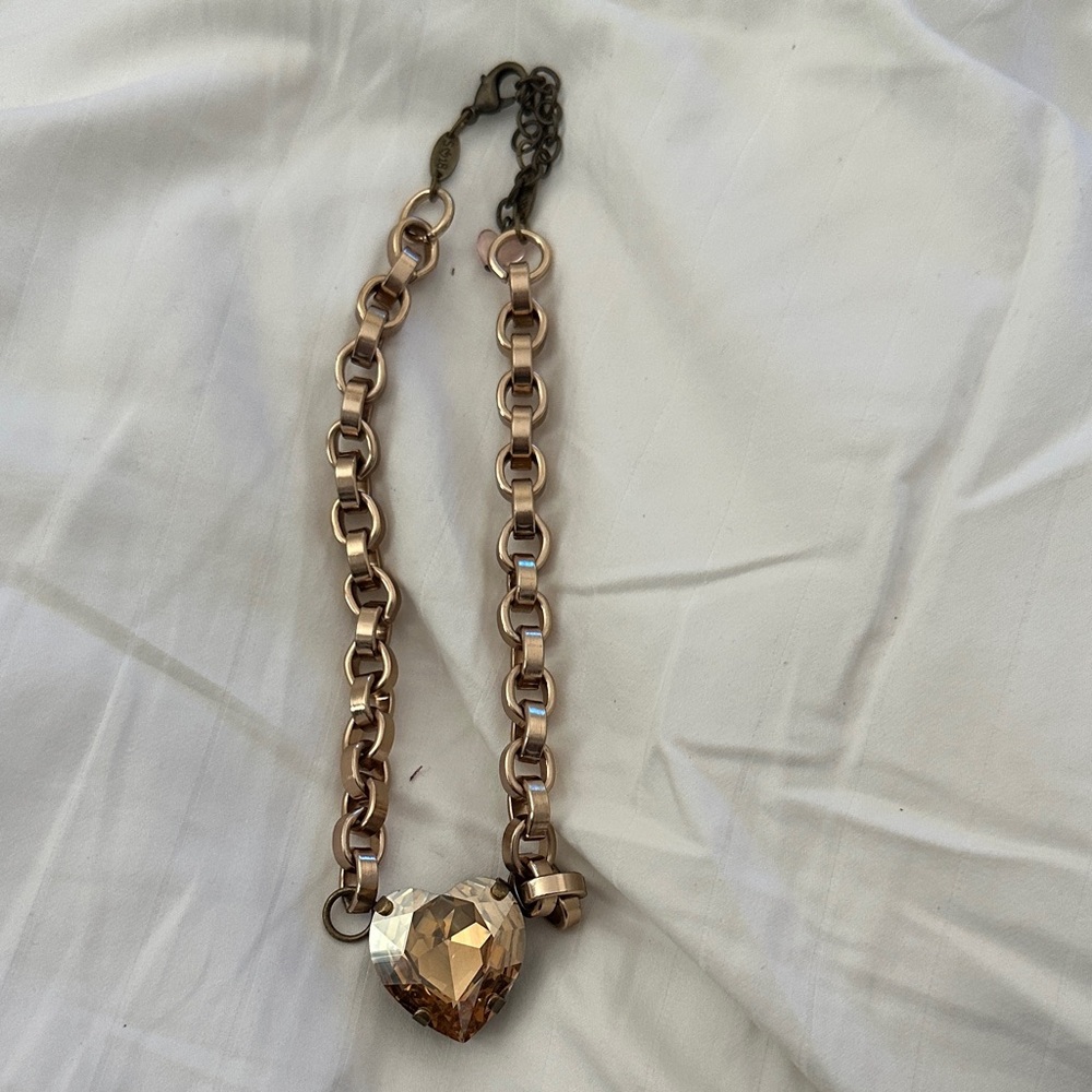 Sabika Gold Heart Pendant Necklace